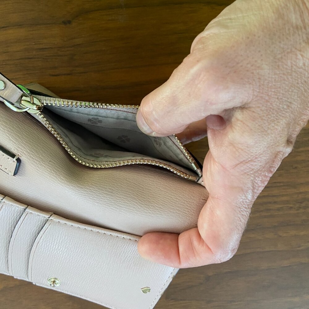 Wallet - Picture 7 of 7